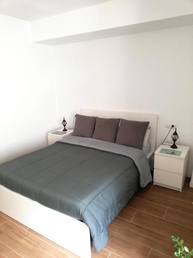 Mini Apartamento Centrico Con Zonas Compartidas Hotel Valencia Ngoại thất bức ảnh